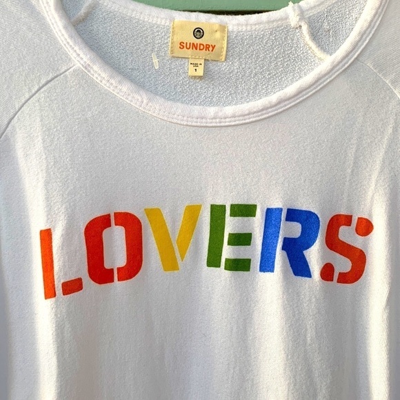 Sundry Sweatshirt Lovers Sweater Top Rainbow 🌈 Size 1 Small 4/6 NWOT - Picture 3 of 9